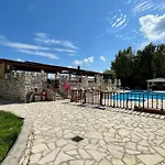 Campingplatz Happy Camp Mobile Homes In Karavomilos Sami (Kefalonia)