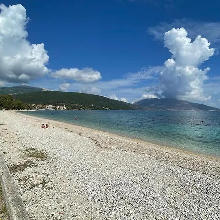 캠프장 Happy Camp Mobile Homes In Karavomilos 사미