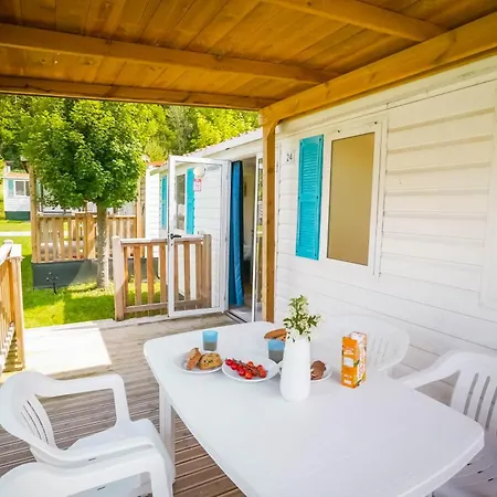Camping Happy Camp Mobile Homes In Karavomilos Sami (Kefalonia)